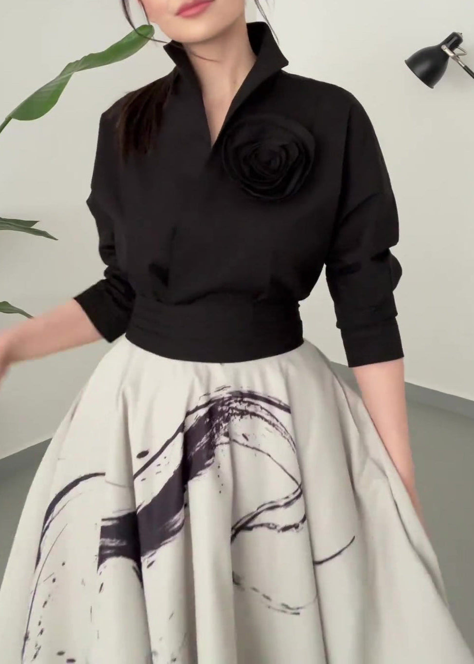 Selected Variant Image