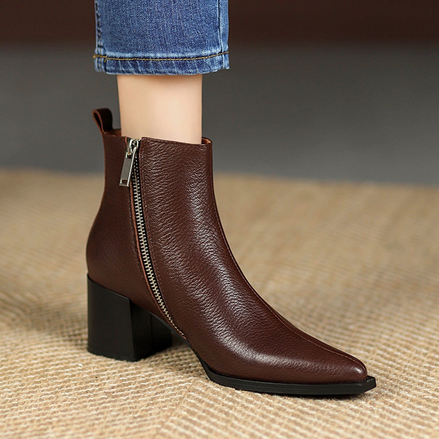 Bottines en cuir véritable à talons hauts